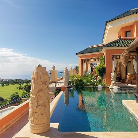 أذيخي Royal Garden Villas, Luxury Hotel المظهر الخارجي الصورة